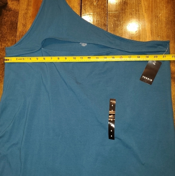 Torrid blue one shoulder cutout tanktop NEW Size 4, 4X - Picture 5 of 13